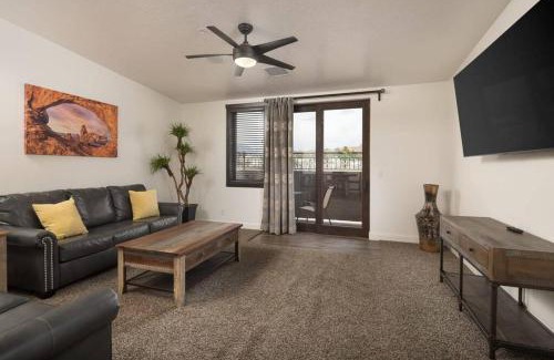 Moab Apartment | Luxury Downtown Rental - La Dolce Vita Villas #6