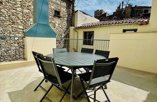 Antibes City Centre Apartment | Luxury duplex in the heart of Old Antibes
