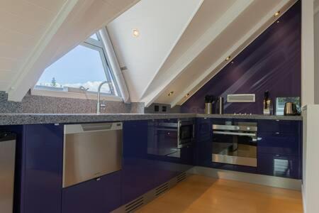 Wanaka Apartment | Luxury Eco Apt w Pool Gym & Sauna - Adults only