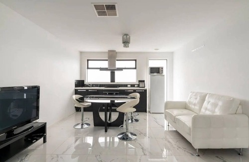 Point Cook Villa | Luxury Entire Home for up to 16 Peoplenn