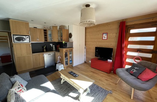 Saint-Chaffrey Apartment | Luxury F3 in chalet at the foot of the slope