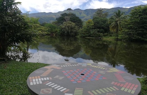 Donmatias House | LUXURY FARM MY EARTH/LAKE, POOL AND RIVER