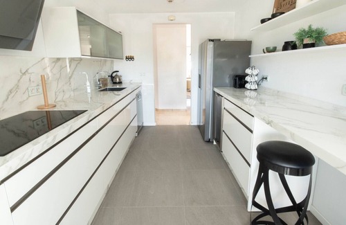Elviria Apartment | Luxury first line golf apartment with panoramic sea views in Elviria