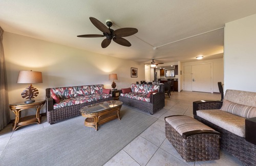Princeville Hotel | Luxury Getaway in Princeville! Swimming Pool, Full Kitchen!
