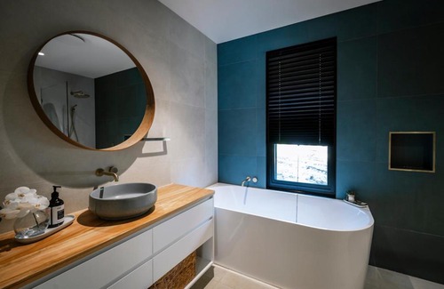 Red Hill House | Luxury getaway in Red Hill, stunning new build