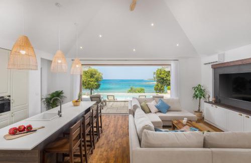 Bale Resort | Luxury Glamping Beach Villas Porto Bus