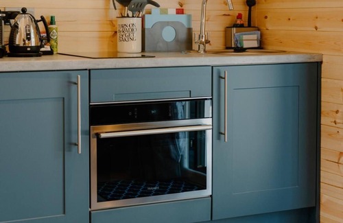 Georgeham Cabin | Luxury glamping pod near Croyde