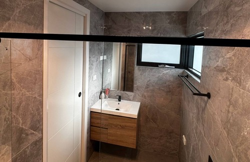 Holt Apartment | Luxury Guest Suite in Canberra Luxury Guest room ACT