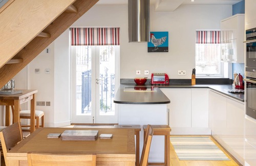 Polruan Apartment | Luxury Harbour Side Penthouse With Superb Views In Polruan, Cornwall, England