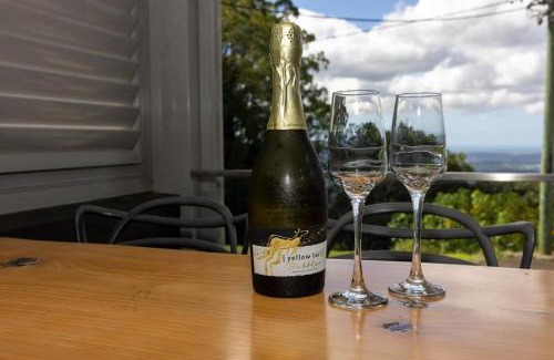 Montville Apartment | Luxury Hinterland Retreat - Family Suite with Hinterland and Ocean Views