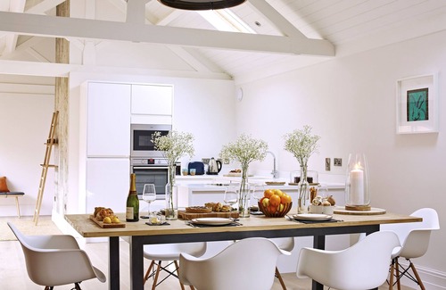 Moreton House | Luxury holiday barns which can be hired individually or exclusively