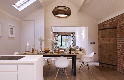 Moreton House | Luxury holiday barns which can be hired individually or exclusively