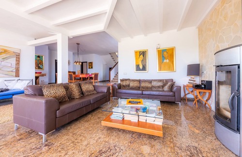 Colonia de Sant Pere House | Luxury Holiday Home"Casa Kyona" with Sea View, Wi-Fi, Garden