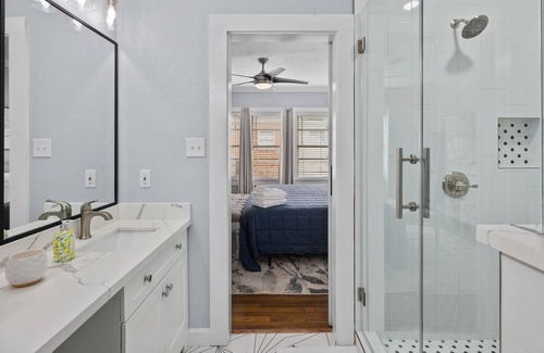 Boulevard Oaks House | Luxury Home - 15 min from DT!