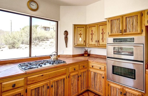 Sunset Hills Estates House | Luxury Home amid Saguaros on 2 ac Tucson Mtns foothills, 15 mins to downtown,
