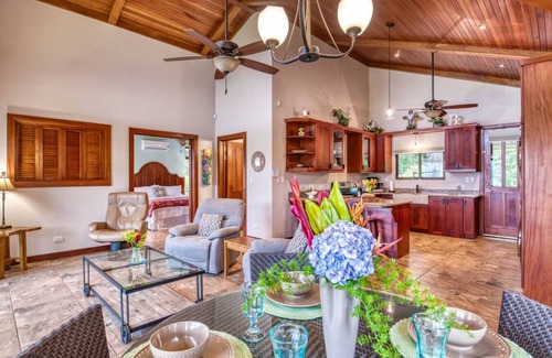 Tronadora Apartment | Luxury Home & Apt. Privacy, Tranquility & Toucans!