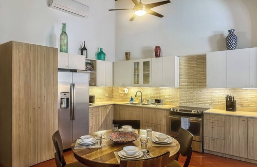 Old San Juan Apartment | Luxury Home~ King Beds, Prime Location, 3 Balconies, Fast WiFI, AC in Every Room