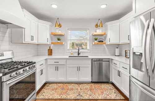 Murfreesboro House | Luxury Home - Pool- Large Groups