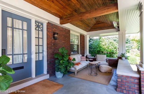 Bonnycastle House | Luxury home w/hot tub! Only 2 blocks from restaurants and bars! 4 mi from Derby