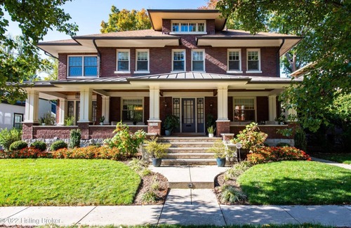 Bonnycastle House | Luxury home w/hot tub! Only 2 blocks from restaurants and bars! 4 mi from Derby