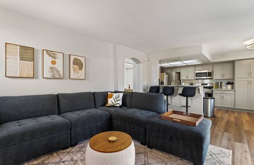 Sparks Villa | Luxury Home, W/Pool Table; 40 min from Tahoe