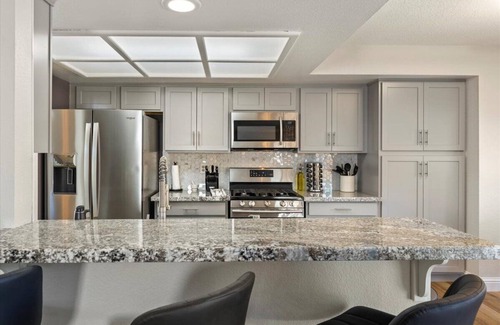Sparks Villa | Luxury Home, W/Pool Table; 40 min from Tahoe