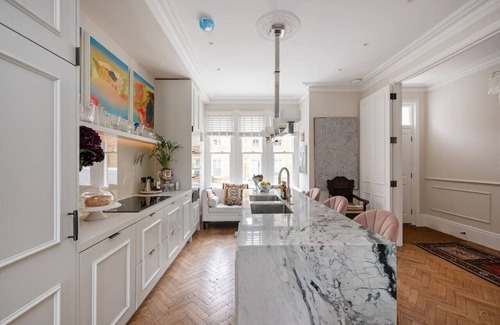Battersea House | Luxury House Next To Chelsea & Battersea Park