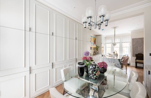Battersea House | Luxury House Next To Chelsea & Battersea Park