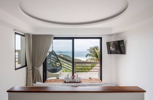 Taling Ngam Apartment | Luxury Infinity Villa - With Gym, Cinema & Spa