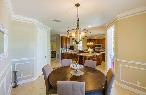 Stuart House | Luxury Key West feel steps from Historic downtown Stuart, minutes from the beach