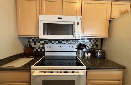 Sheboygan Condo | Luxury Lake Front Villa: Sleeps 12!
