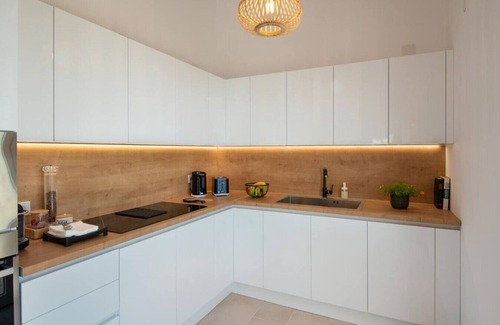 Rantatika Villa | Luxury Living Above Monodendri beach