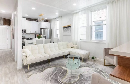 Southeast Yonkers House | Luxury Living in the Heart of NY!