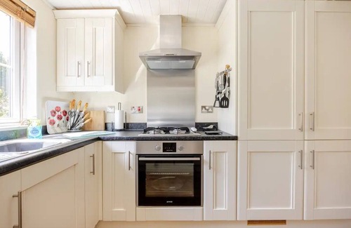 Saltash Cabin | Luxury lodge in peaceful surroundings