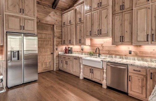 Blue Ridge Cabin | Luxury Lodge on the Toccoa - Riverfront | Hot Tub | Family Friendly