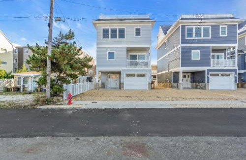 Seaside Heights House | Luxury Luxury Beach House In Seaside!
