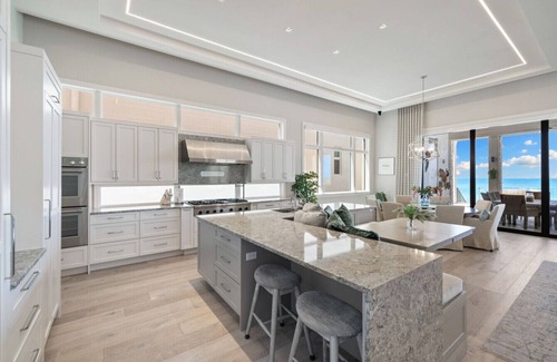 Bonita Springs Apartment | Luxury Mansion w/Theater, Game Room & Pool - Directly on Beach