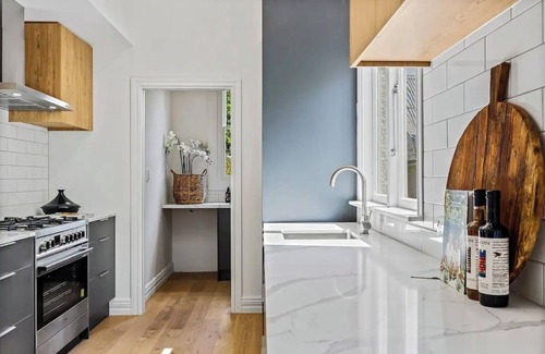 Strowan Villa | Luxury Merivale Villa
