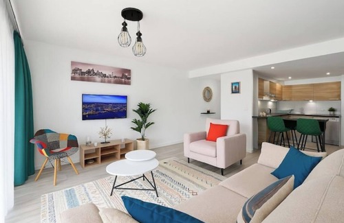 Lavington Apartment | Luxury Modern Apartment - Riverside