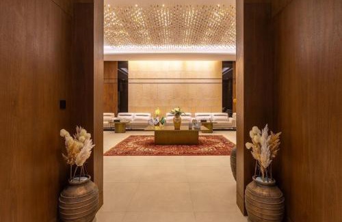 Qurtubah Apartment | Luxury Modern Apartment with Gym and Lounge