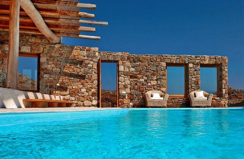 Fanari Villa | Luxury Mykonos Villa | Sunkissed Villa | Private Pool | Kastro