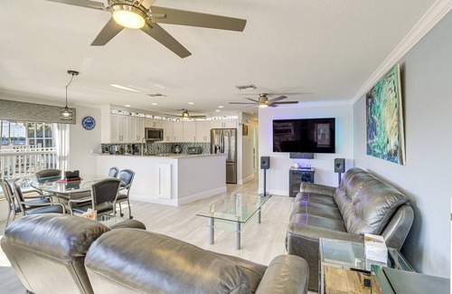 Nettles Island House | Luxury Nettles Island Home w/Large Deck!