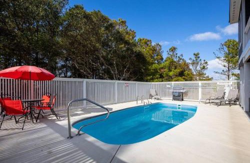 Corolla House | Luxury New Home Heated Pool Hot Tub Game Room