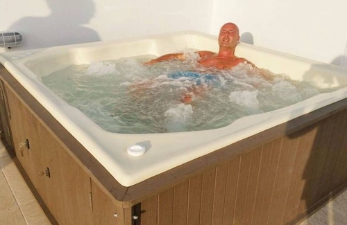 Flic-en-Flac Apartment | LUXURY NEW PENTHOUSE IN 2 MINS BEACH SEA VIEW 3 BEDROOM WIFI JACUZZI SWIMMING POOL