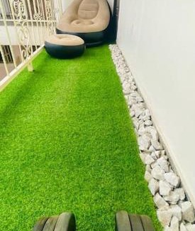 Abuja Apartment | Luxury Oasis 2 - Entire 2 Bedroom Apartment in Abuja with Pool, Gym, WiFi, Balcony, and Garden