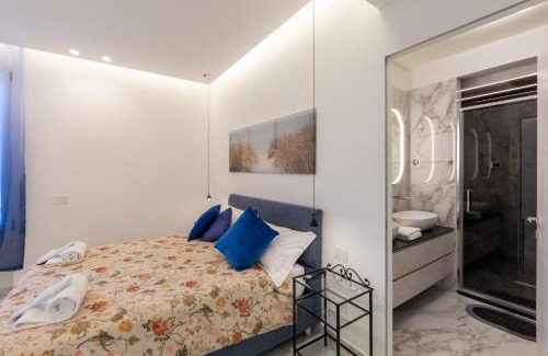 Santa Maria Novella Apartment | Luxury Oasis Penthouse in Florence Center