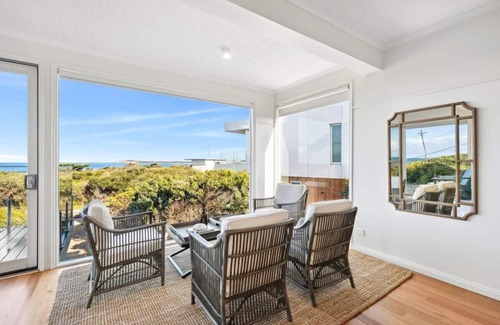 Ocean Grove House | Luxury ocean front holidays, footsteps to beach
