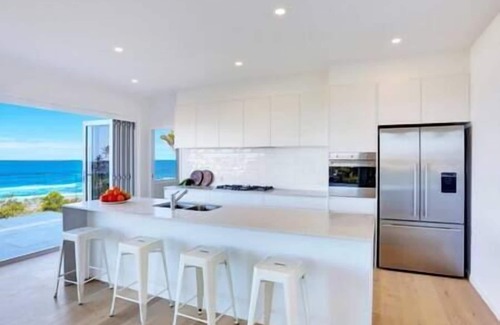 Sunrise Beach House | Luxury Ocean View Property