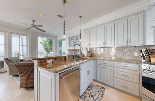 Saint Simons Island Villa | Luxury Oceanfront Villa with pool, firepit, & rooftop view-Walk to Pier Village!