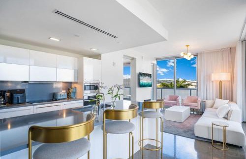 City Center Apartment | Luxury Oceanview Condo, Pool, Private Beach Access